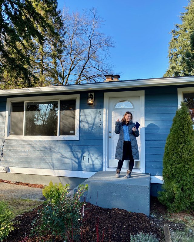 A happy client on moving day
